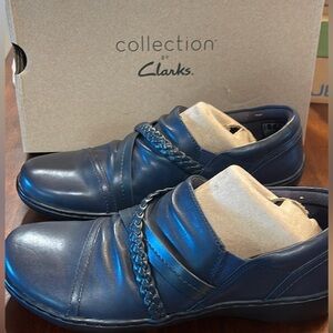 Brand new Clark Cora braid navy women’s size 7 shoes